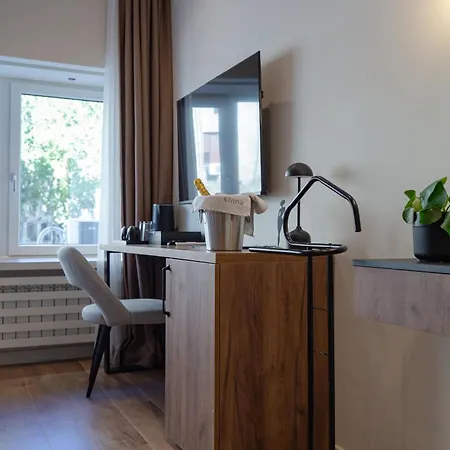 Simma Luxury & * Belgrade