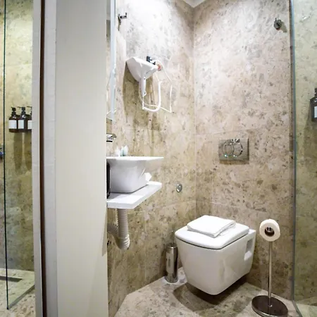 Simma Luxury & 贝尔格莱德