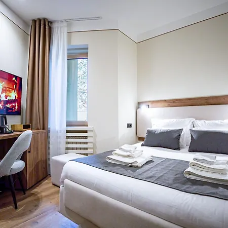 Simma Luxury & Belgrade